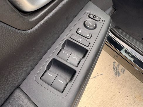 Certified 2023 Honda CR-V Sport image 11