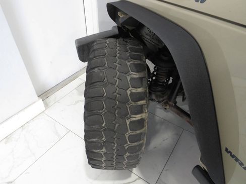 Used 2017 Jeep Wrangler Sport AWD/4WD image 15