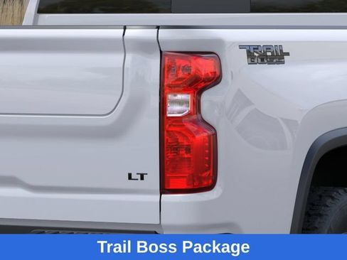 New 2026 Chevrolet Silverado 2500 LT w/ Trail Boss Package AWD/4WD image 12