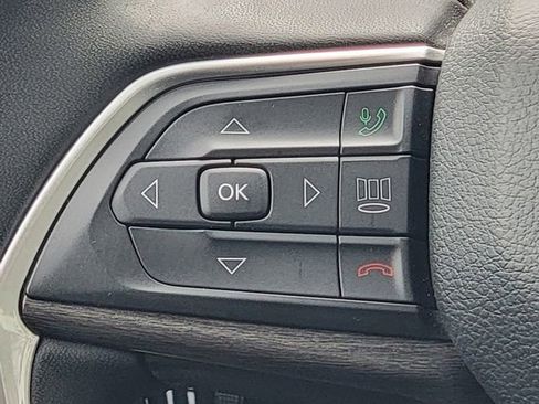 Certified 2023 Jeep Grand Cherokee L Limited AWD/4WD image 34