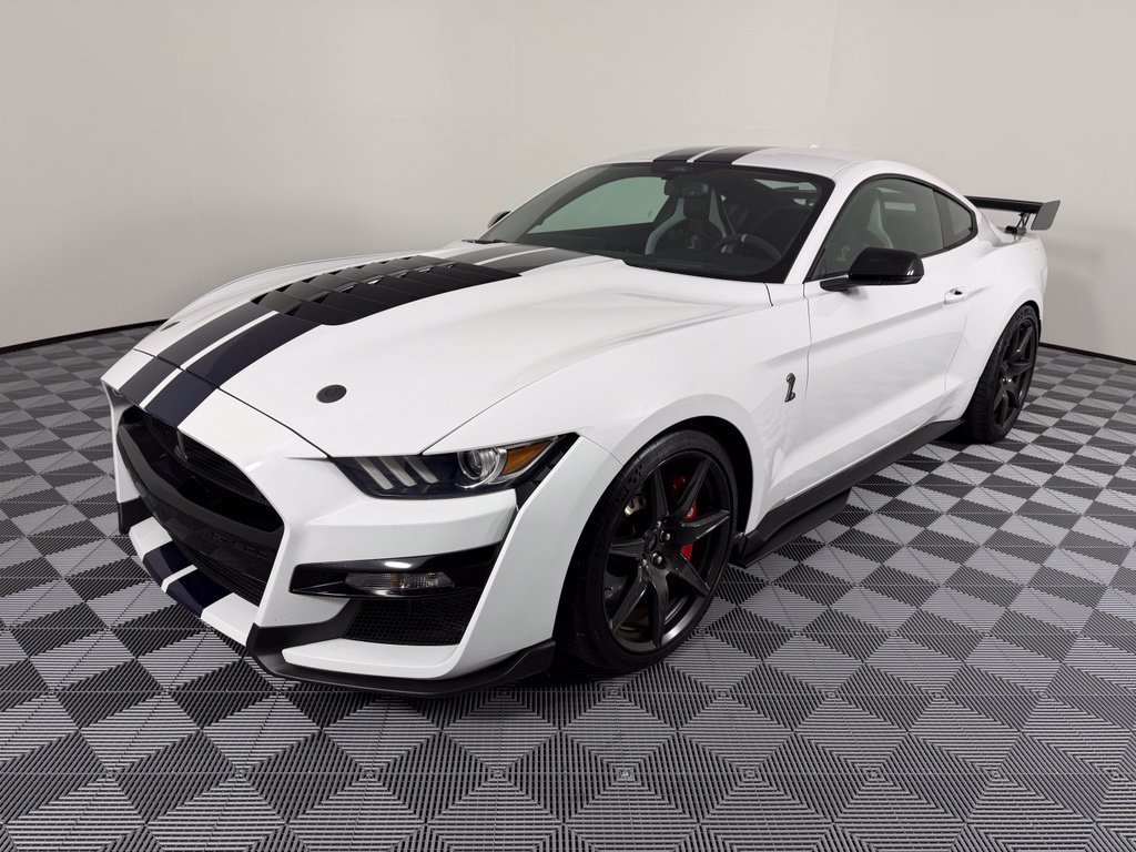 Used 2021 Ford Mustang Shelby GT500 w/ Carbon Fiber Track Pack RWD image 8
