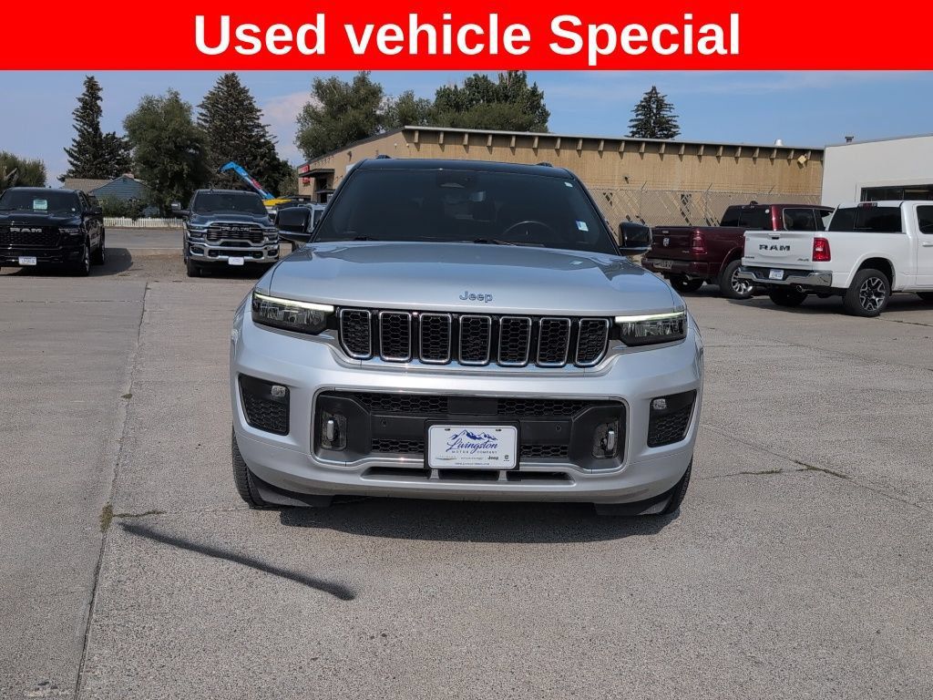 Used 2022 Jeep Grand Cherokee L Overland w/ Luxury Tech Group IV AWD/4WD image 3