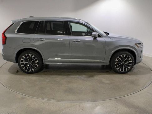 Used 2026 Volvo XC90 B6 Plus w/ Protection Package Premier AWD/4WD image 6