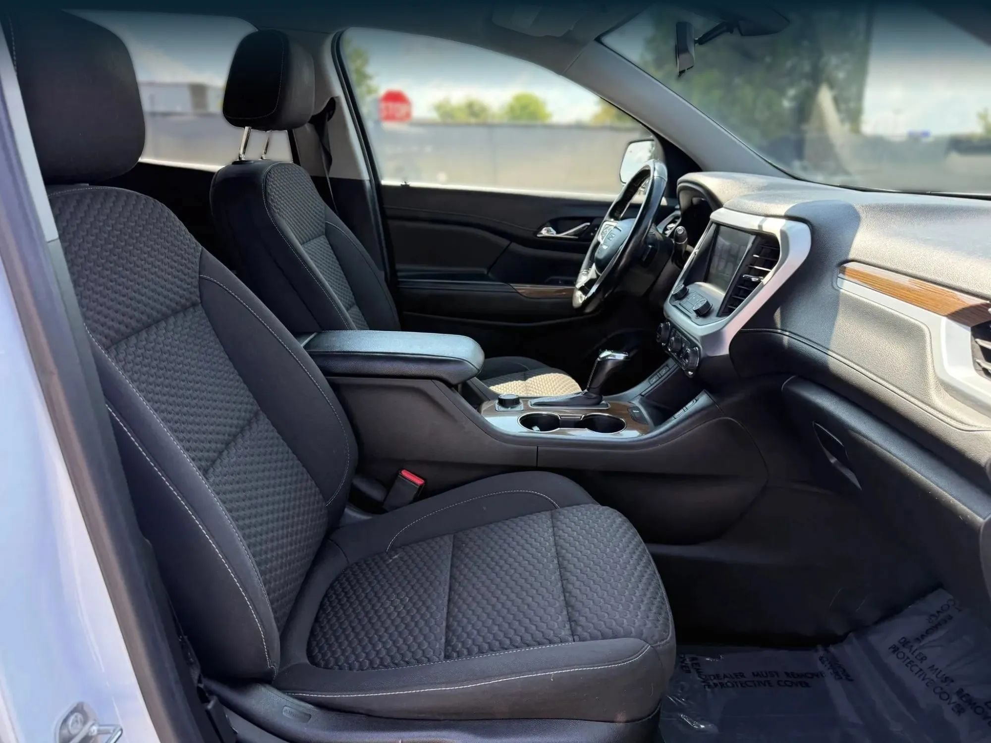 Used 2019 GMC Acadia SLE w/ Driver Alert Package I AWD/4WD image 18