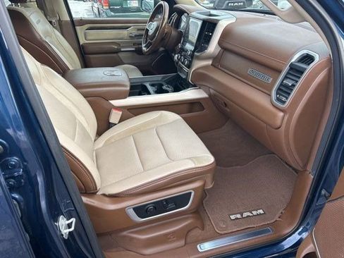 Used 2019 RAM 1500 Laramie image 51