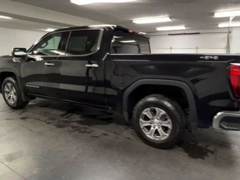 Used 2025 GMC Sierra 1500 SLT image 6