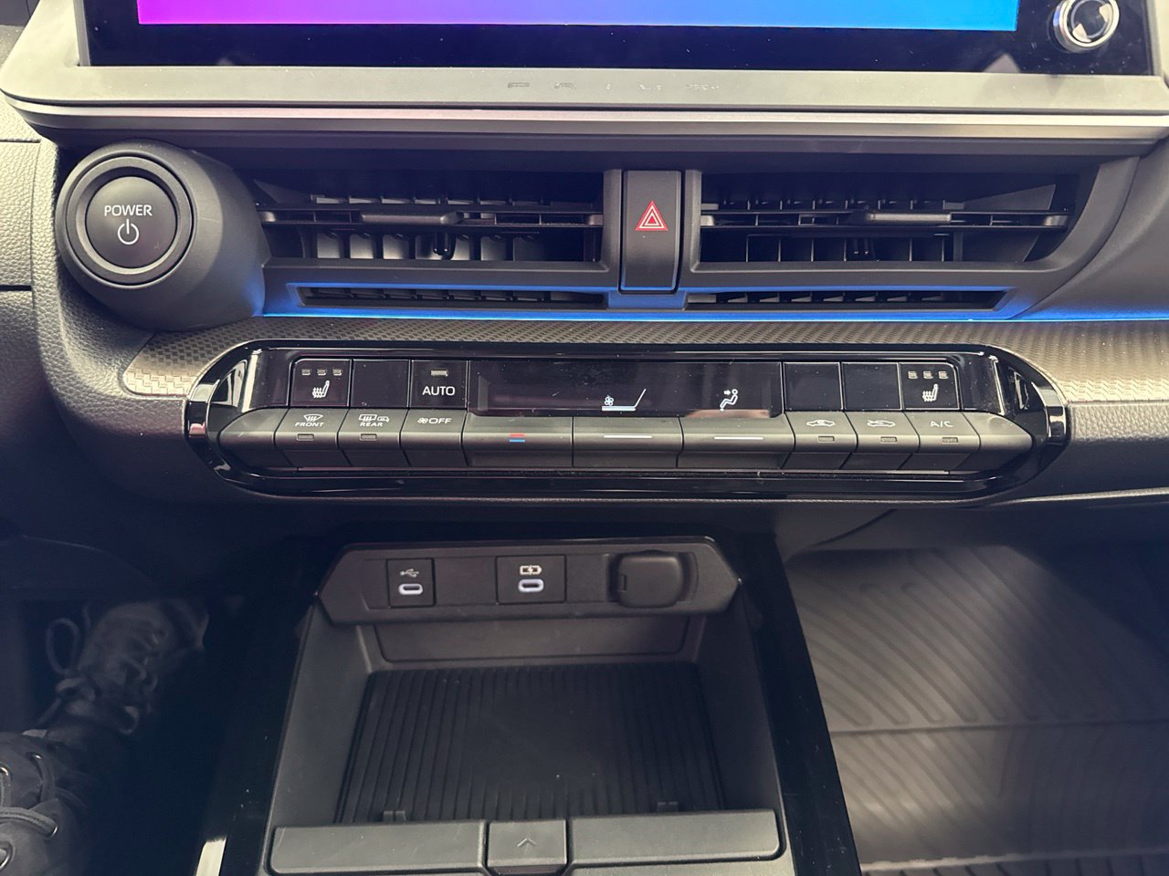 Certified 2026 Toyota Prius XLE AWD/4WD image 25