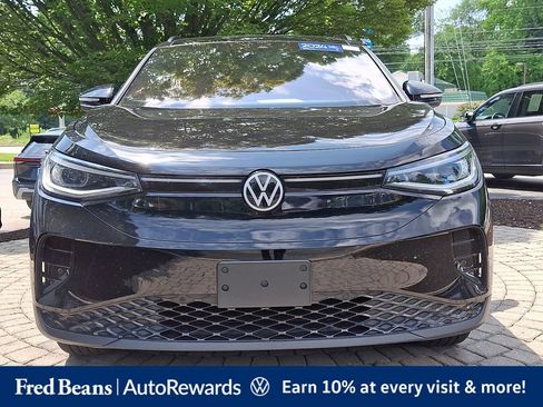 Certified 2024 Volkswagen ID.4 Pro S AWD/4WD image 2