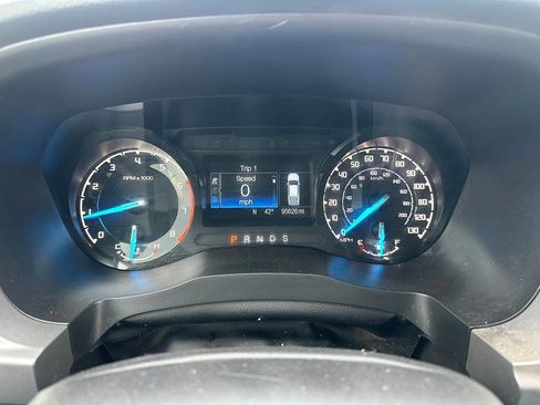 Used 2022 Ford Ranger XLT w/ Equipment Group 301A Mid image 14