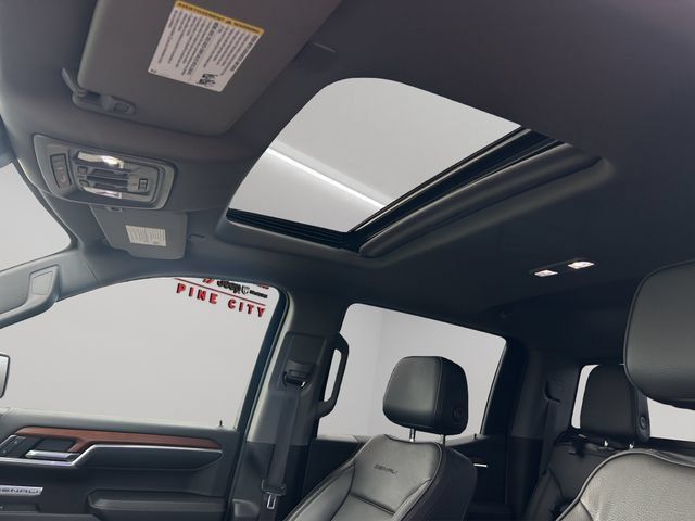 Used 2023 GMC Sierra 1500 Denali w/ Technology Package AWD/4WD image 38