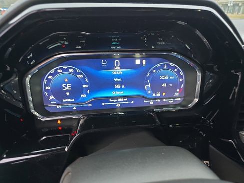 Used 2023 Chevrolet Silverado 1500 High Country w/ Technology Package image 20