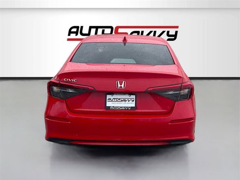 Used 2024 Honda Civic EX image 6