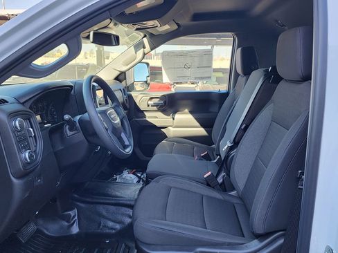 New 2026 GMC Sierra 3500 Pro w/ Convenience Package image 21