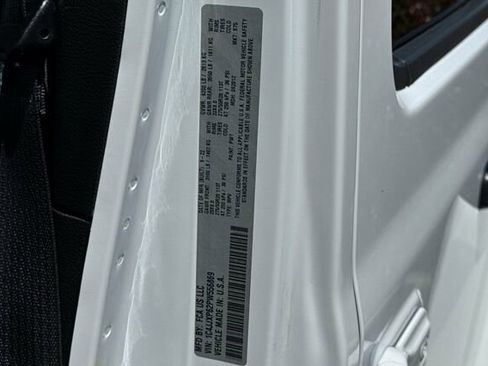 Certified 2023 Jeep Wrangler Unlimited Sahara AWD/4WD image 26