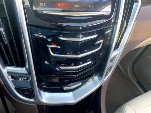 Used 2015 Cadillac SRX Luxury w/ Driver Awareness Package image 32