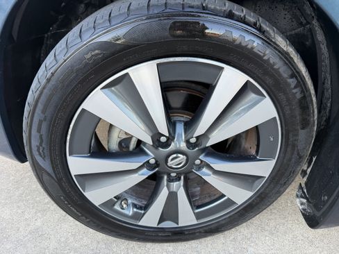 Used 2016 Nissan Sentra SL image 36