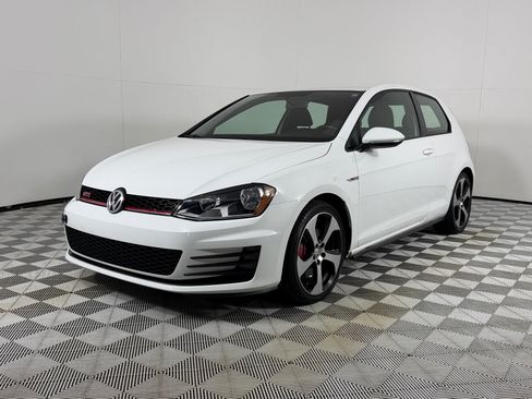 Used 2016 Volkswagen GTI S FWD image 9