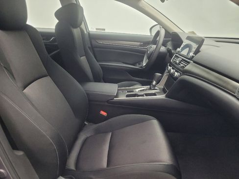 Used 2019 Honda Accord LX image 21