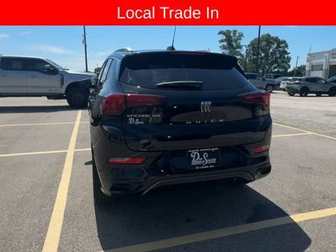 Used 2024 Buick Encore GX Sport Touring FWD image 7
