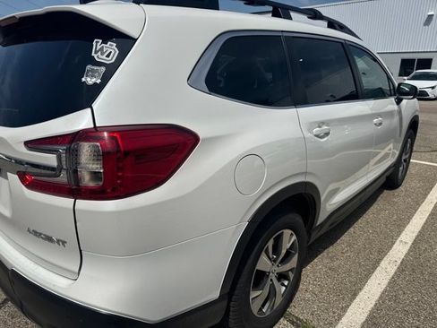 Used 2023 Subaru Ascent Premium w/ Convenience Package AWD/4WD image 7