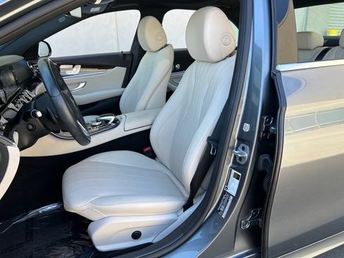 Used 2019 Mercedes-Benz E 300 image 39