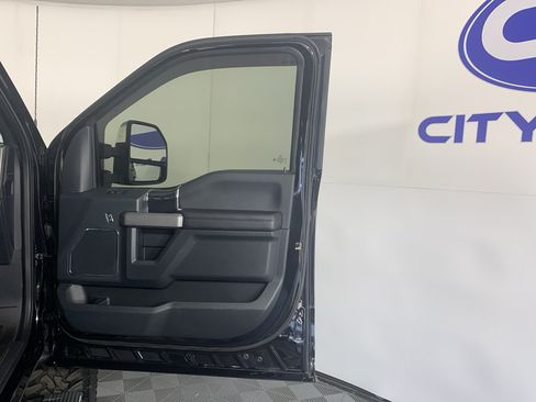 Used 2022 Ford F350 Platinum AWD/4WD image 37