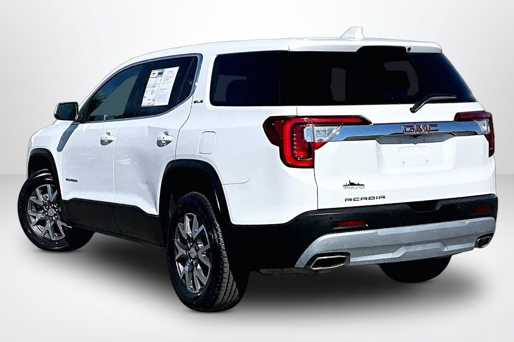 Used 2023 GMC Acadia SLE FWD image 5