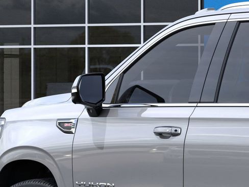 New 2026 GMC Yukon XL Elevation image 12