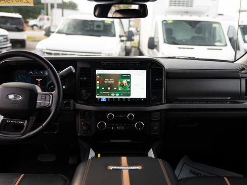 Used 2024 Ford F350 Platinum image 14