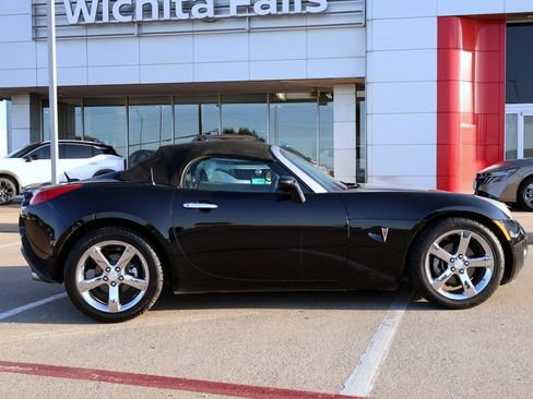 Used 2008 Pontiac Solstice GXP w/ Premium Package RWD image 5