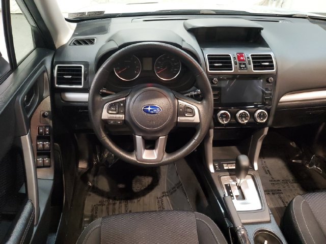 Used 2017 Subaru Forester 2.5i Premium w/ All-Weather Package AWD/4WD image 15