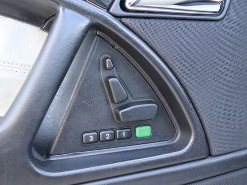 Used 2002 Mercedes-Benz SL 500 image 66