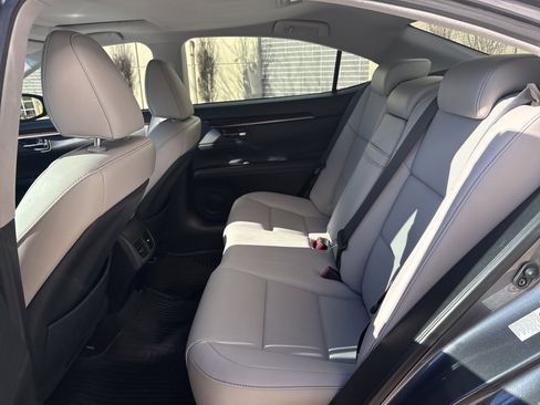 Used 2018 Lexus ES 350 image 31