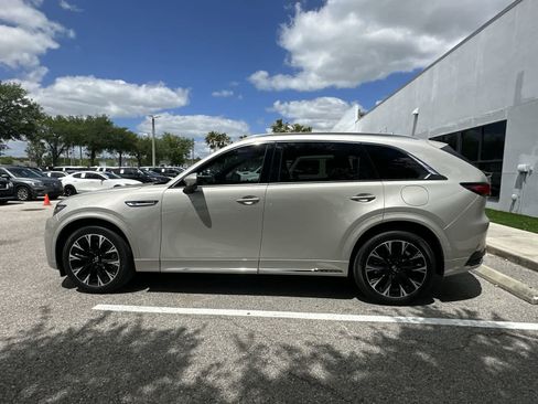 Used 2026 MAZDA CX-90 3.3 Turbo S w/ Premium Plus AWD/4WD image 5