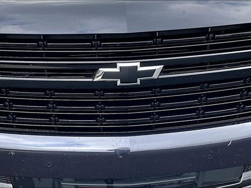 Certified 2023 Chevrolet Suburban RST AWD/4WD image 34
