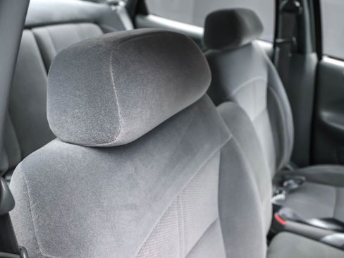 Used 1997 Ford Taurus GL image 21