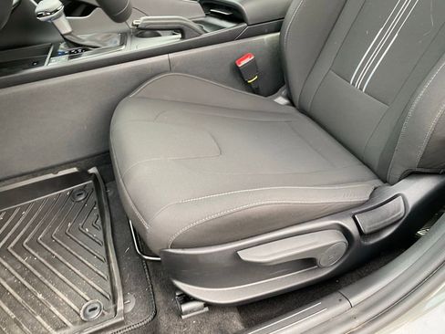 Certified 2026 Hyundai Elantra Sport FWD image 22