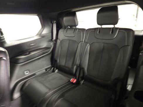 Used 2023 Jeep Grand Cherokee L Laredo AWD/4WD image 17
