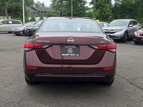 Used 2024 Nissan Sentra SV FWD image 6