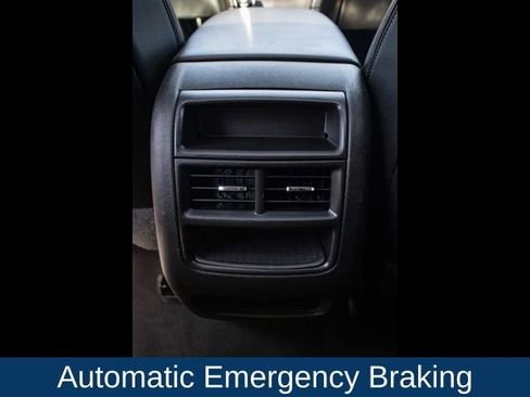 Used 2021 Cadillac XT5 Premium Luxury image 19