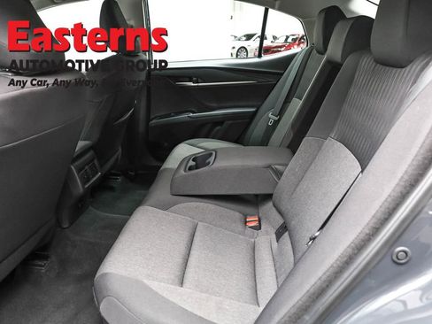 Used 2025 Toyota Camry LE FWD image 22