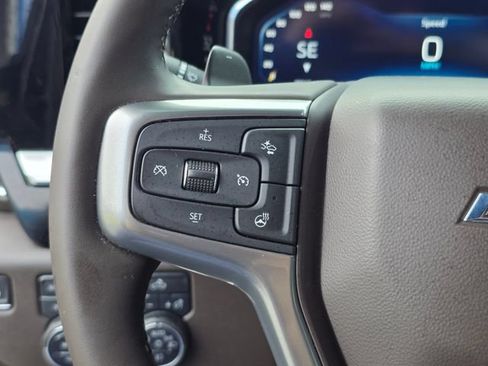 Used 2025 Chevrolet Silverado 1500 LT Trail Boss w/ Convenience Package II AWD/4WD image 31