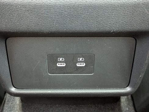 Certified 2026 Nissan Rogue SV w/ SV Premium Package FWD image 16
