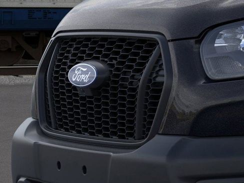 New 2026 Ford Transit 250 Low Roof RWD image 38