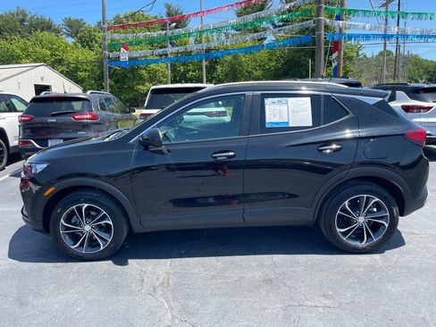 Used 2023 Buick Encore GX Select w/ Safety Package II AWD/4WD image 9