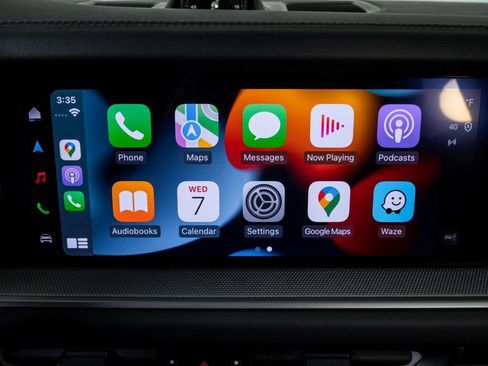 New 2026 Porsche Cayenne Base image 16