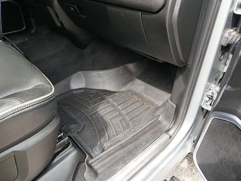 Used 2021 RAM 2500 Laramie AWD/4WD image 35