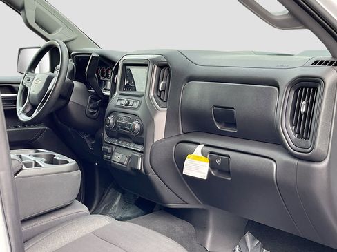 Used 2024 Chevrolet Silverado 1500 Custom Trail Boss w/ LPO, Dark Essentials Package image 30