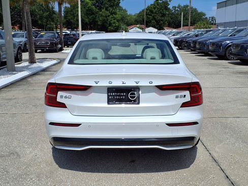 Certified 2025 Volvo S60 B5 Plus AWD/4WD image 6