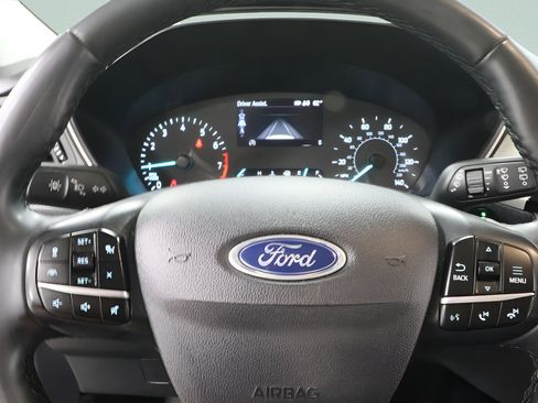 Used 2021 Ford Escape SE w/ Convenience Package FWD image 12